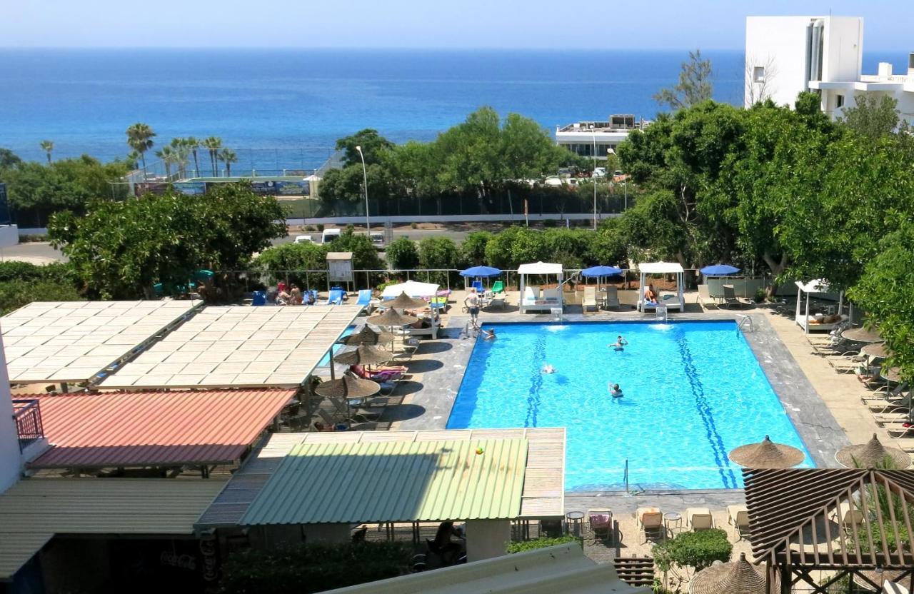 Marina Hotel Ayia Napa Exterior foto